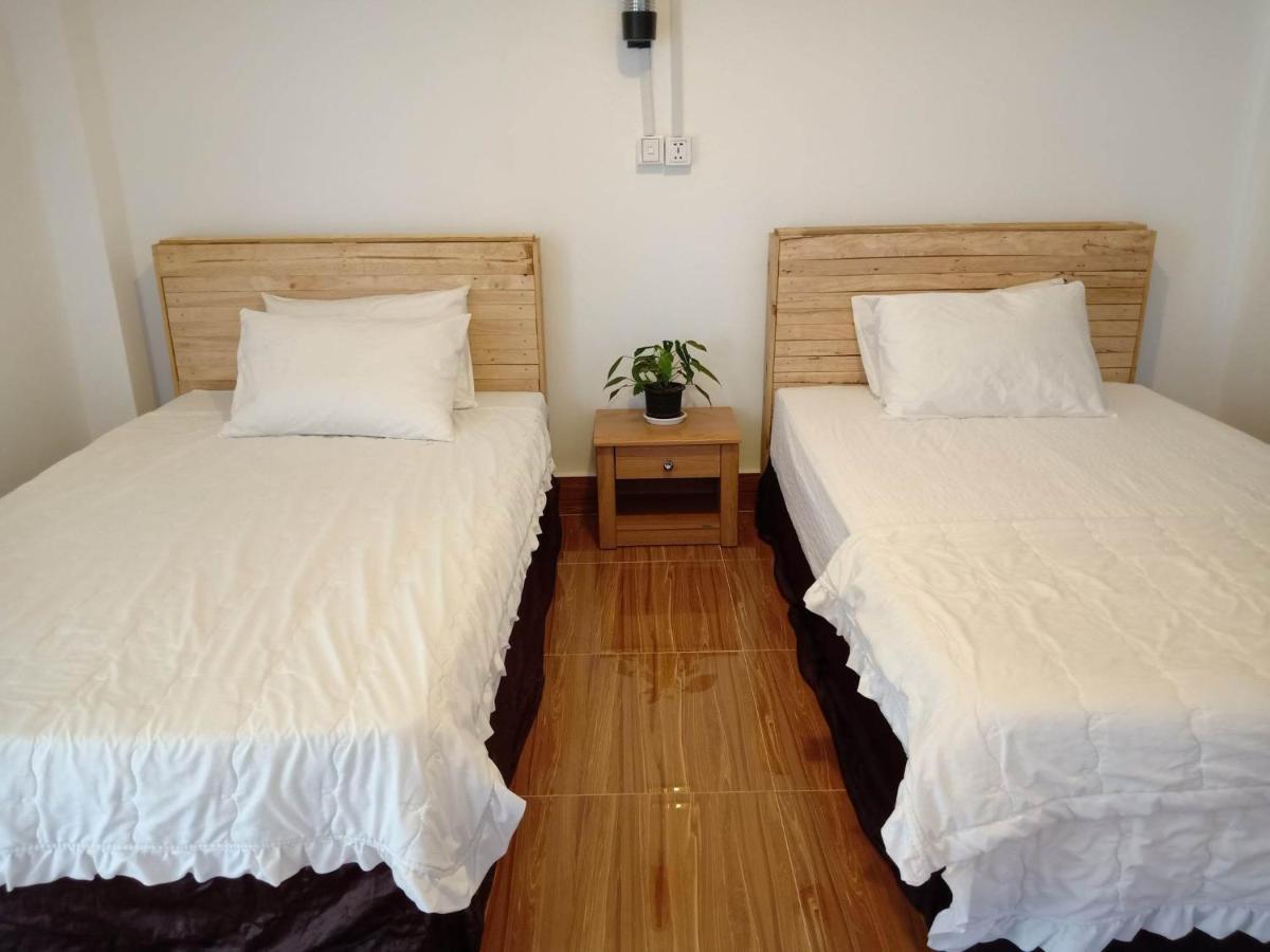Kol House Bed & Breakfast Phnom Penh Exterior photo