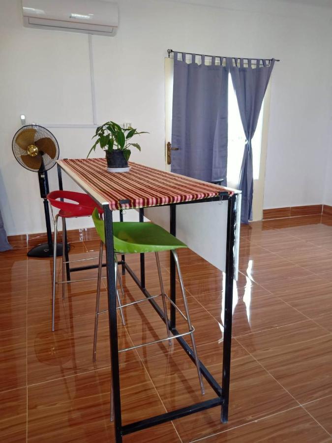 Kol House Bed & Breakfast Phnom Penh Exterior photo