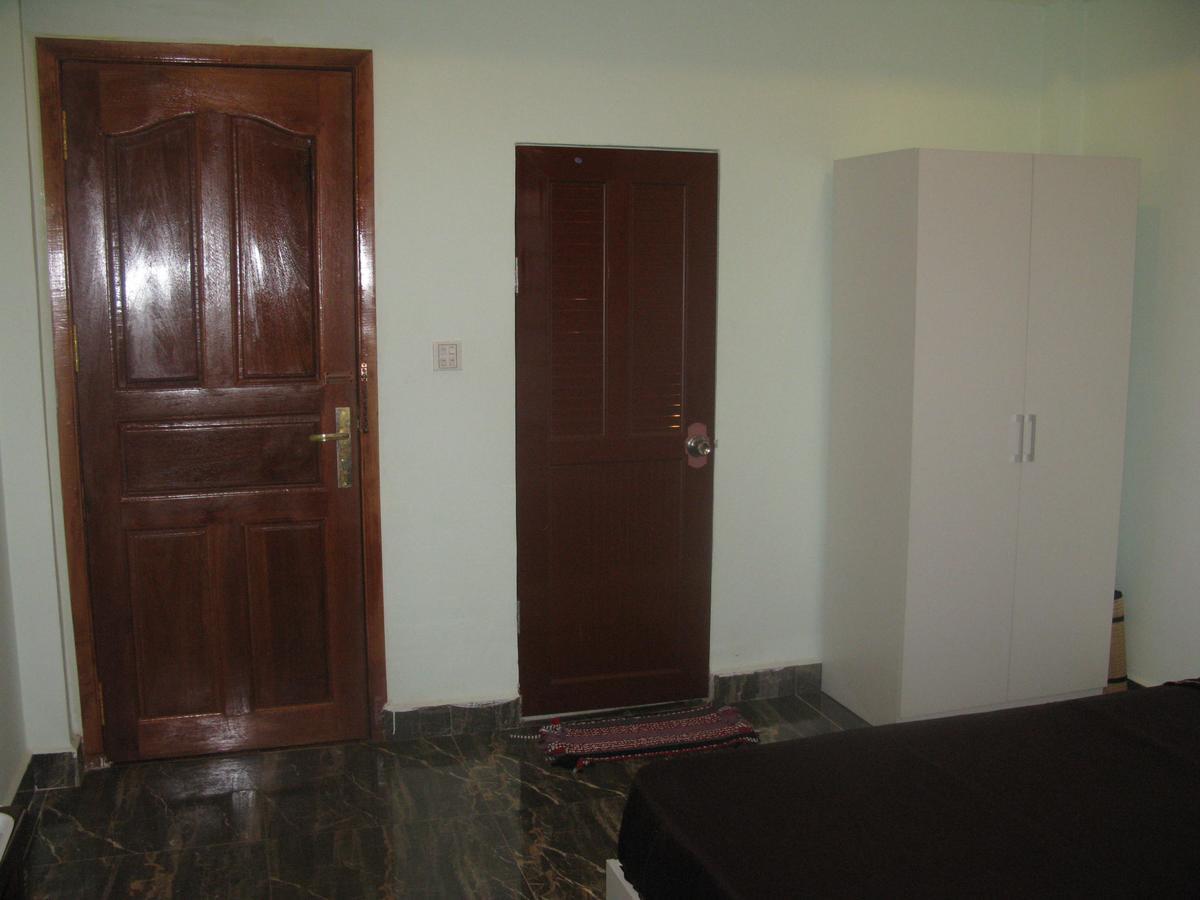 Kol House Bed & Breakfast Phnom Penh Exterior photo