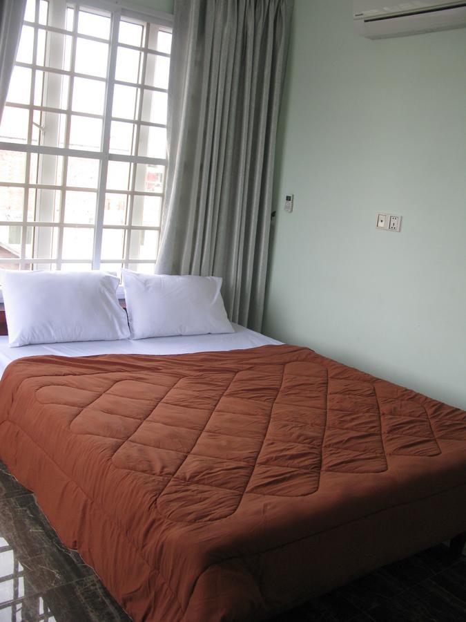 Kol House Bed & Breakfast Phnom Penh Exterior photo