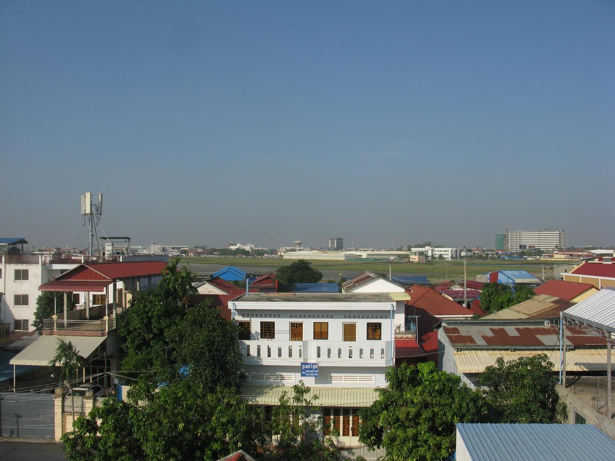 Kol House Bed & Breakfast Phnom Penh Exterior photo