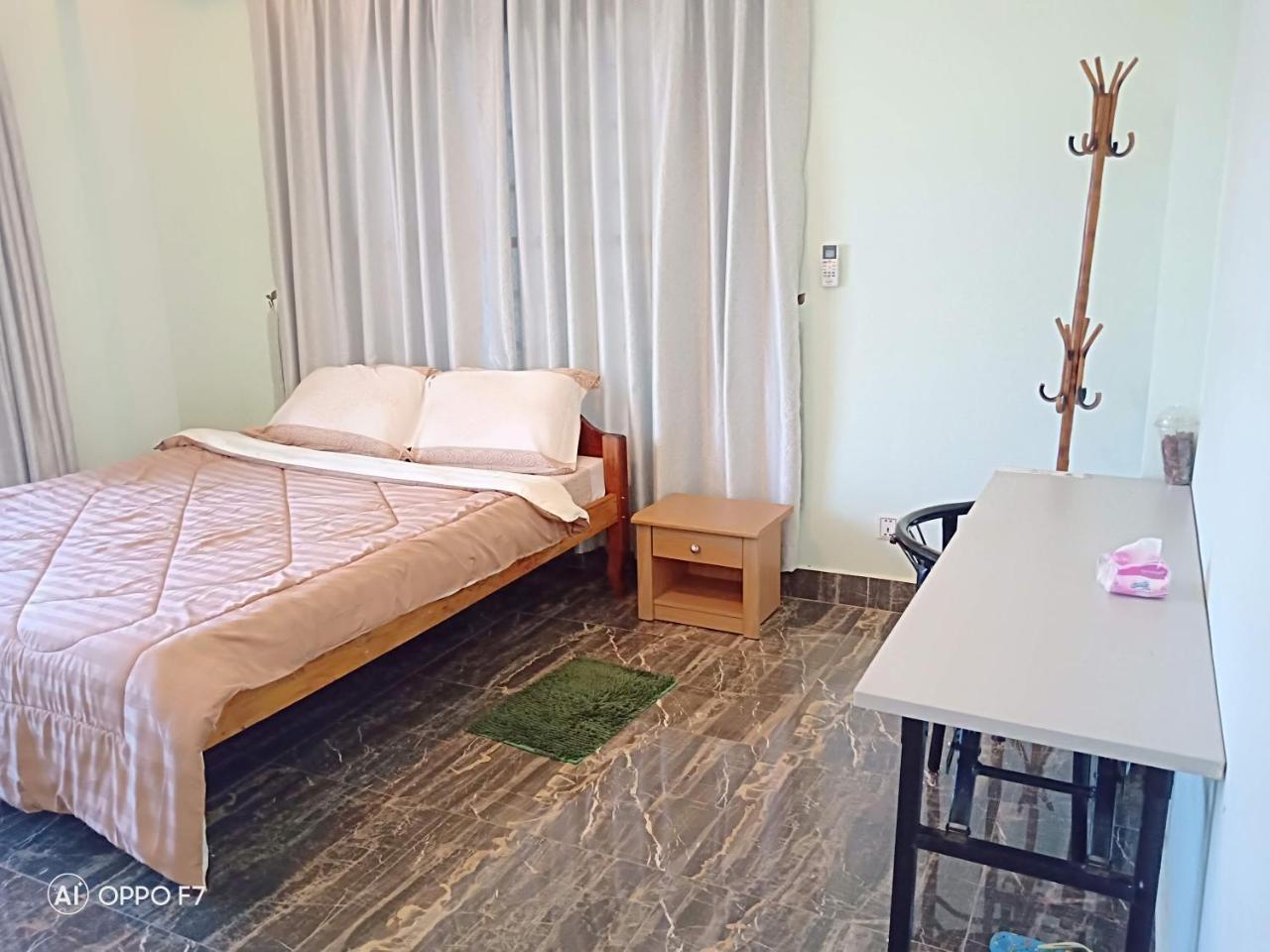 Kol House Bed & Breakfast Phnom Penh Exterior photo