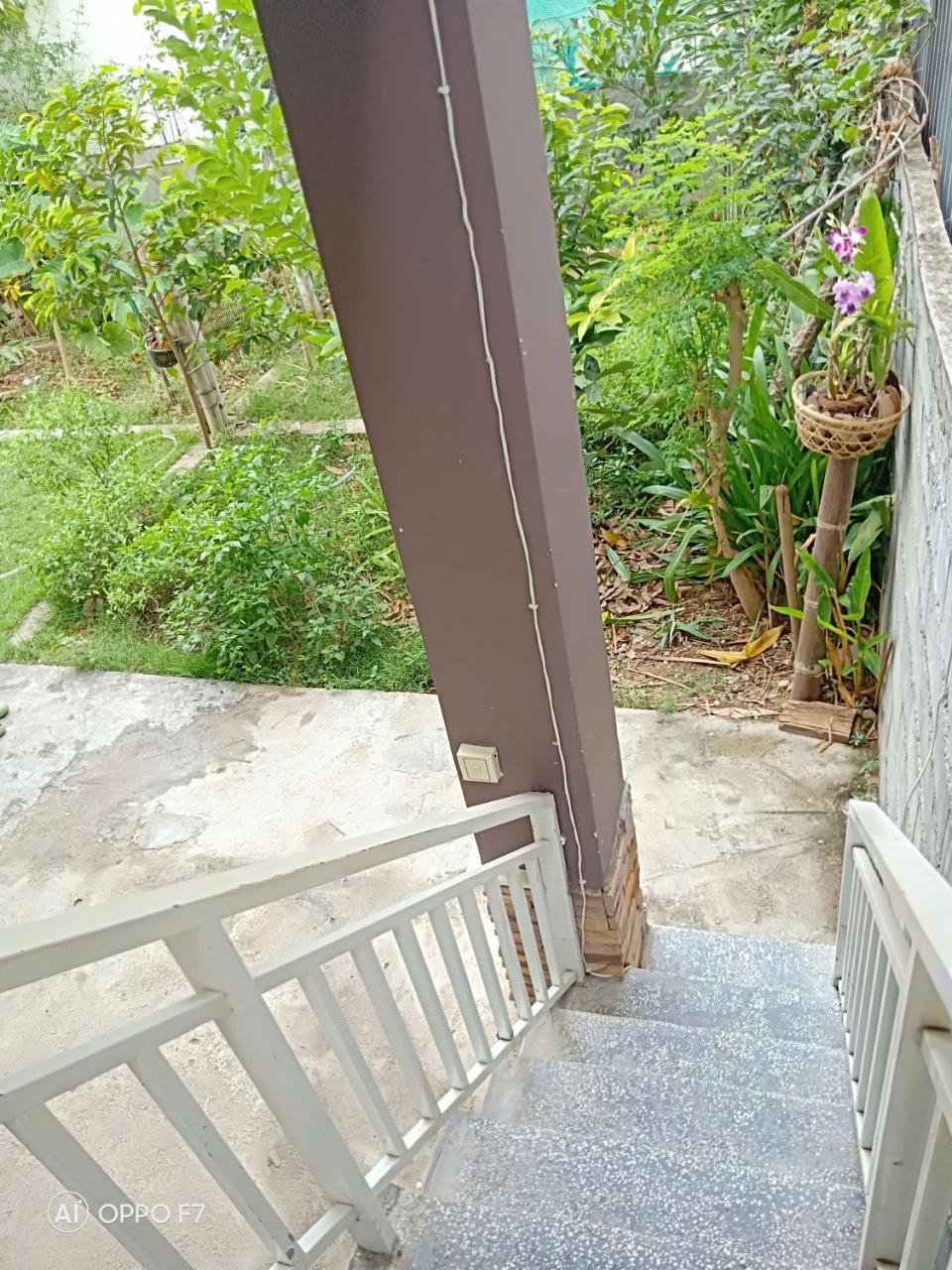 Kol House Bed & Breakfast Phnom Penh Exterior photo
